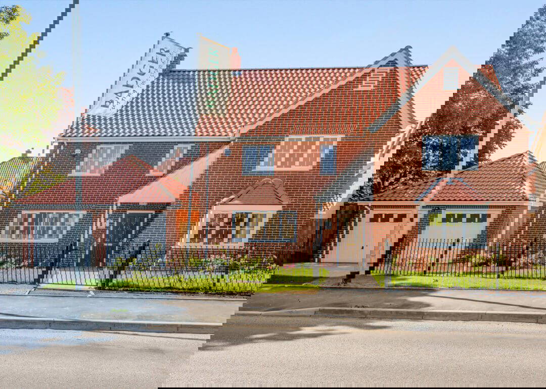 Newstead Gardens Blofield Norfolk Badger Building